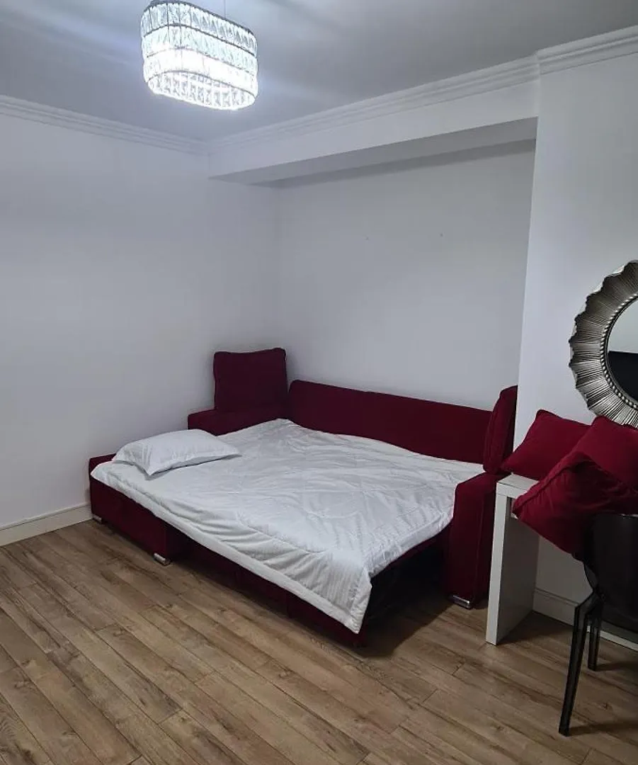 Cozy Apartment For 2 Almaty